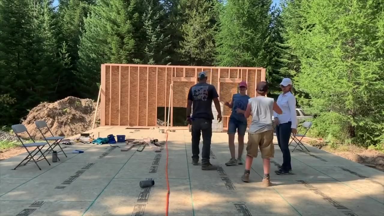 Couple Building an Off Grid Homestead