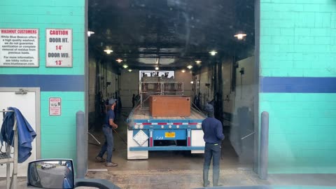 Мийка Трейлера на Truck Wash