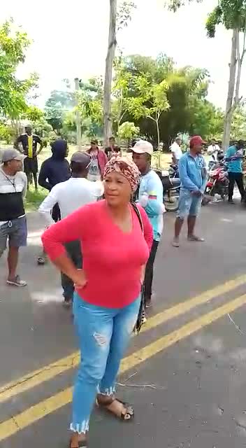 Bloqueo en vía San Onofre.