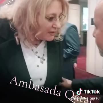 Reprezint România și interesele românilor în toate relațiile externe