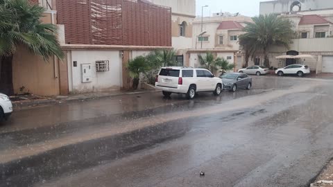 Saudi Arabia raining time