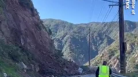 Massive Landslide Narrowly Misses Law Enforcement in CA