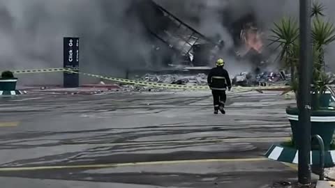 Uruguay Shopping Center Collapses After Fire