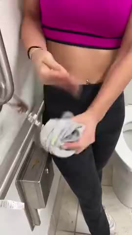 How to get unstuck from handcuffs