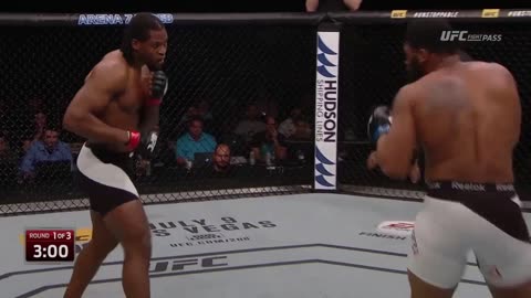 Francis Ngannou vs Curtis Blaydes