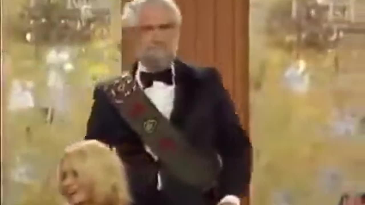 Foster Brooks Roasts Dean Martin