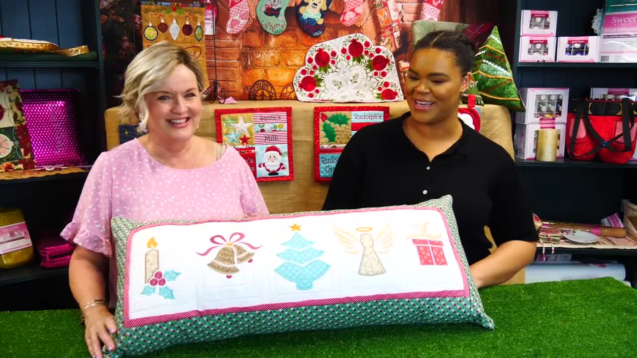 Christmas Stencil Bench Pillow with Naomi & Annette