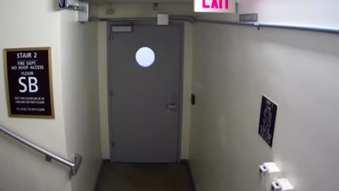 6160RHOBSBRSBST2StairwaySide_2021-01-06_22h20min00s953ms.mp4