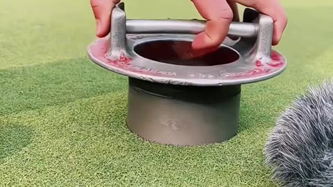 SATISFYING grass hole