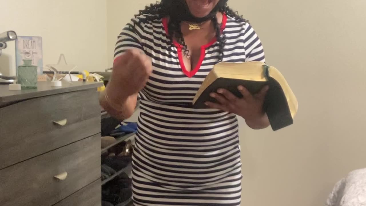 It’s Spoken Word Tuesday! There was a certain rich man and a beggar named Lazarus who Jesus loved.🤔
