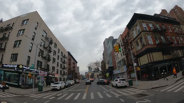 Driving Thru Around 01-16-2022 LES Lower East Side Alphabet City New York City Manhattan 4K 01 of 05