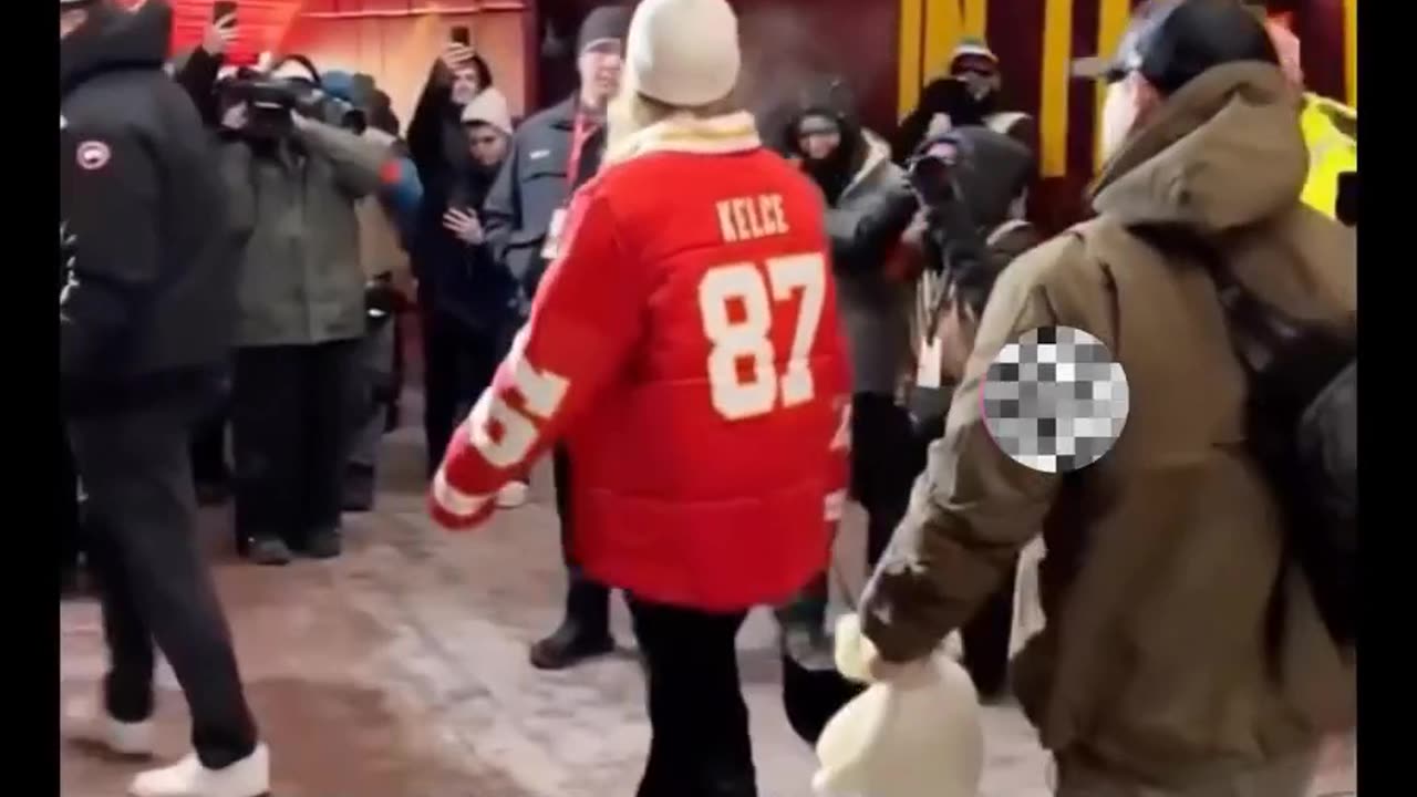 Travis Kelce SHARES INSIGHTS of life with Taylor Swift in RARE moment on New Heights Podcast