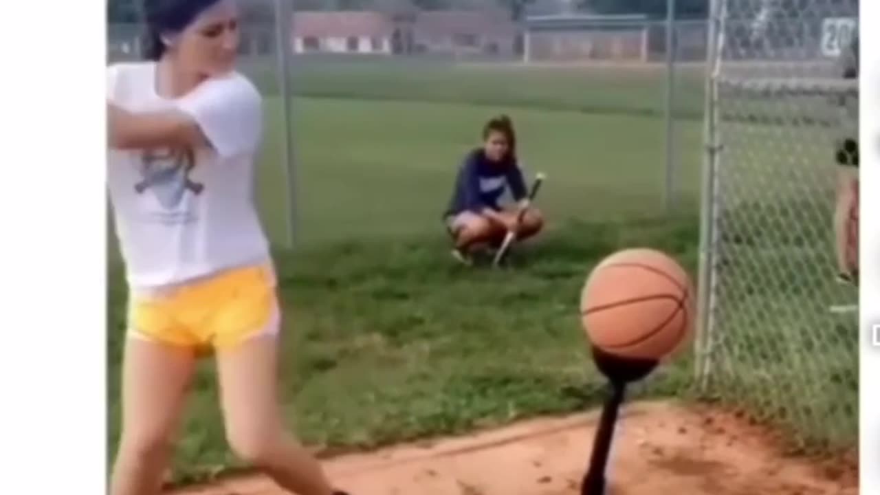 Try not to laugh end 😂😂😂😂