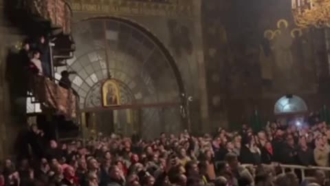 Kiev-Pechersk on New Year's Eve, as Kievans came to say goodbye to their Church