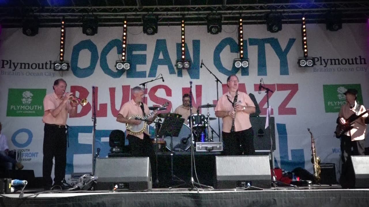 Dart Valley Stompers 1 Ocean City Jazz and Blues Festival Plymouth Barbican 2018