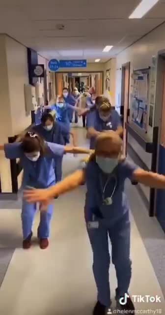 Sequestriamo vostri parenti e amici, seguiamo protocolli