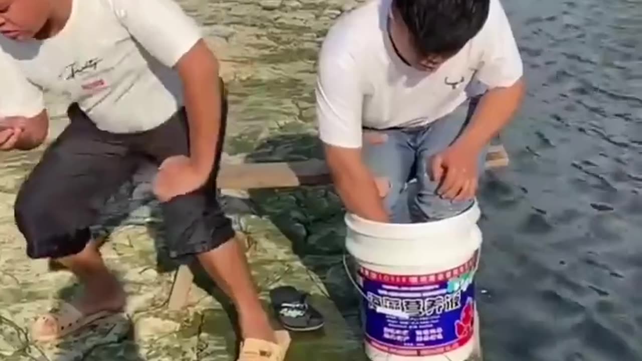 Very funny video of two friends 😂 ~ mini wood toy-woodworking art skill wood / hand Crafts/ #shorts