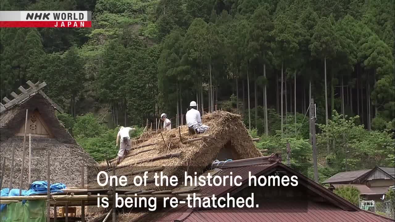 GIFTS FROM SATOYAMA: Rustic Roofs - Dig More Japan