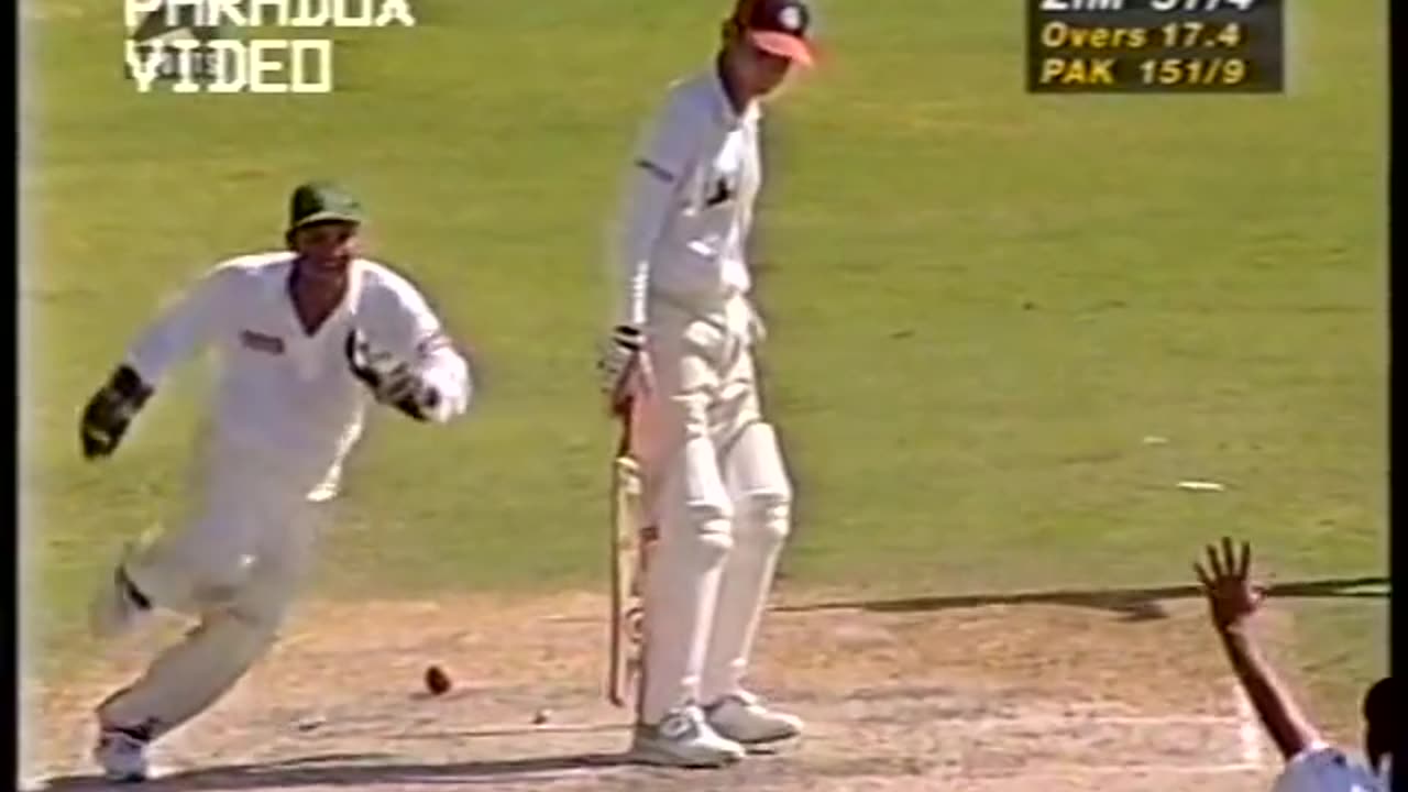 Match Highlights: PAK VS ZIM (1997) - Pak 51/7 & still Won the match