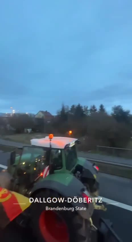 네덜란드, 농민 시위 : 농사를 못 짓게 하는 정부 해산 요구 5.avi