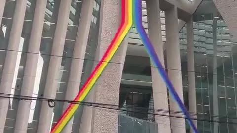 ❌ 🇲🇽 #Mexico Città del Messico è stata decorata con bandiere LGBT in onore del "mese del Pride",