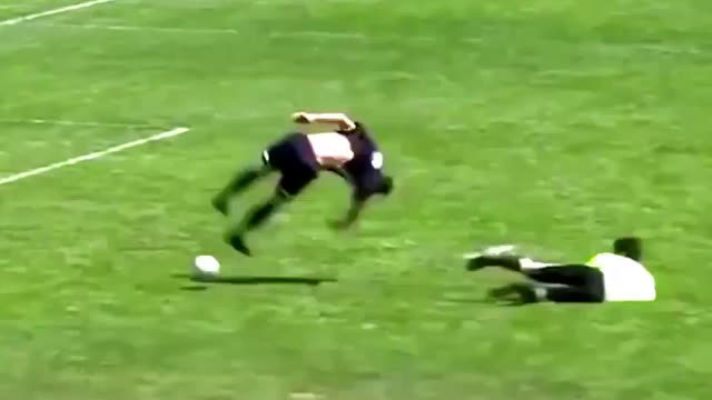 Super funny football scenes