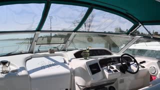 1996 Sea Ray 330 Sundancer