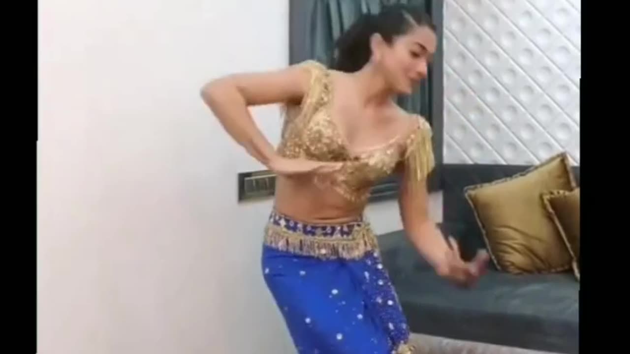 Indian actress top dance