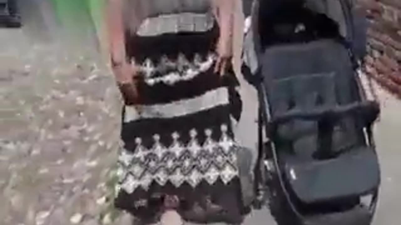 Ukrainian attacks pregnant Russian woman. Karma hits back!