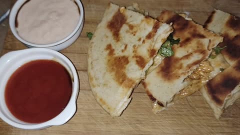 PITA BBQ CHICKEN SANDWICH