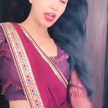 Bhabhi hot dance video