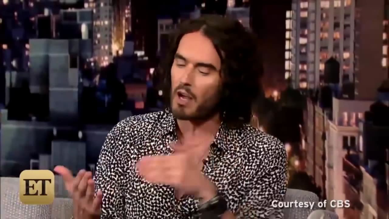 Trump Attack Russell Brand: 'Russell Brand is a Major Loser.. a Waste'