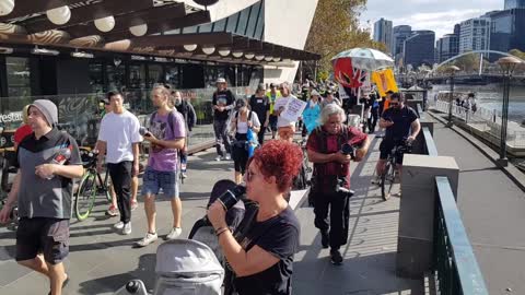 Melbourne March to Alexandra Gardens 16 04 2022