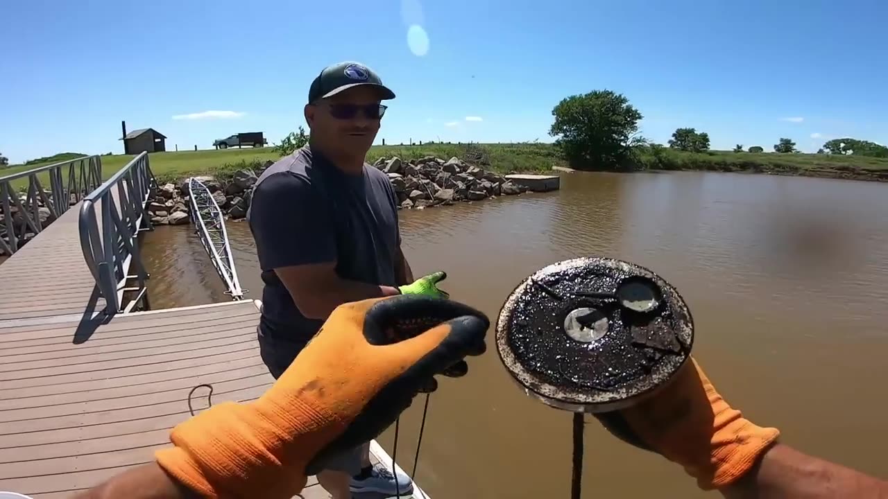 The Heaviest Most Disgusting Magnet Fishing Find I've Ever Lifted Out!!