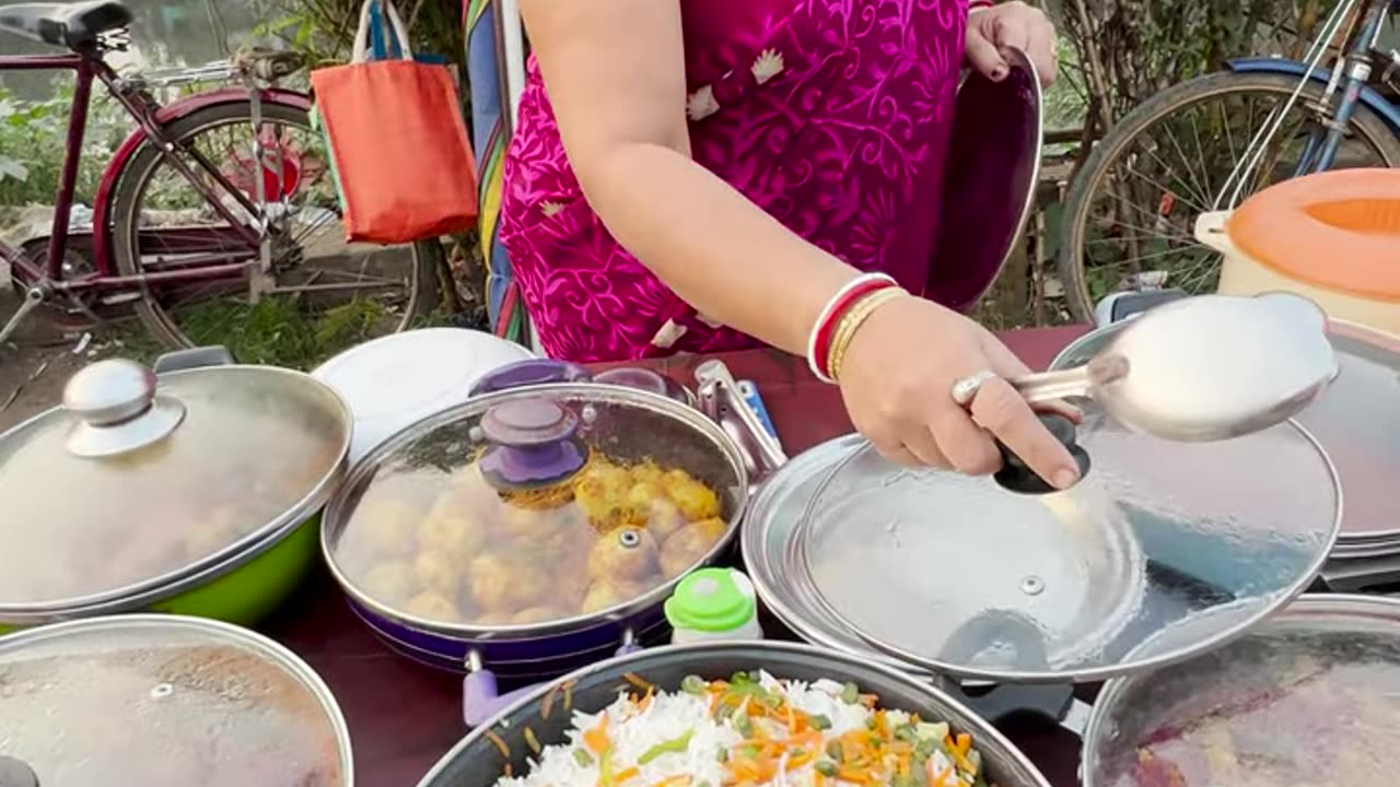 Woman Cooks At Home And Sells In Street For Family | Indian Street Food