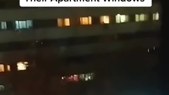 Iranians Are ChantingAnti-Regime Songs FromTheir Apartment Windows