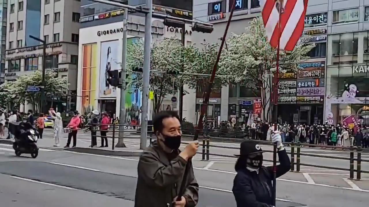 20210502_V3_S03(xoufQZM1ML8)국민은 마루타가 아닙니다! 미이라가 나타난 강남대로에 행진이_