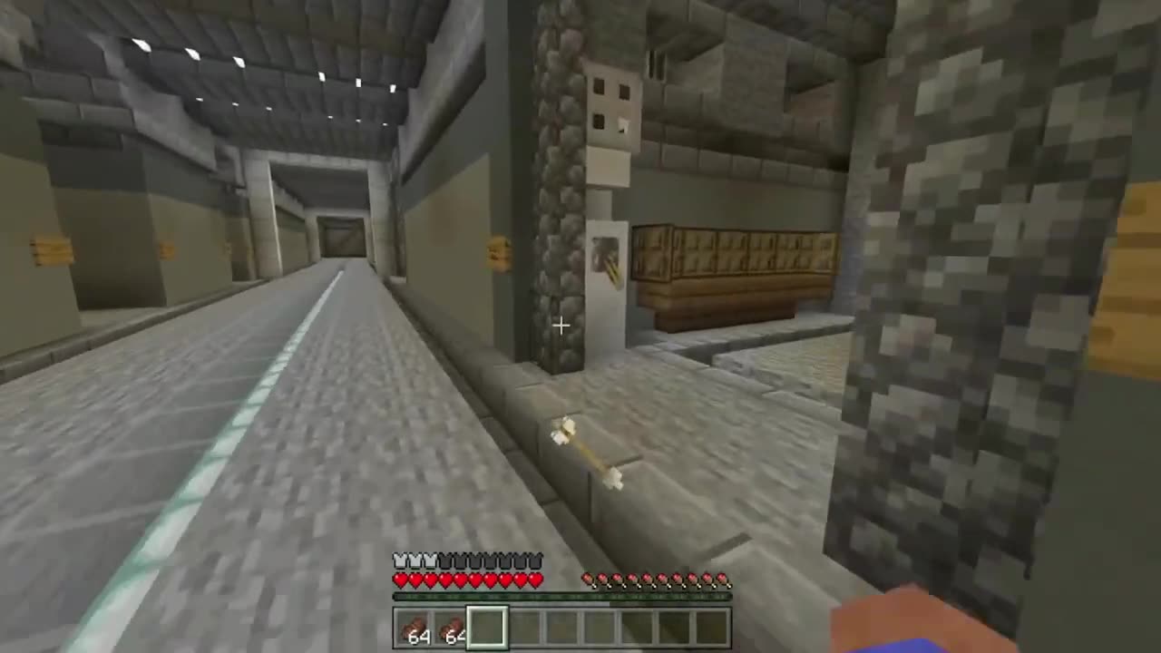 Minecraft Manhunt, But We're in Prison