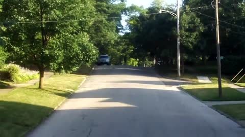 Guy Falls After Losing Balance While Skateboarding Down Steep Road