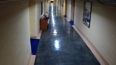 Camera0006USCSBAST50Hallway_2021-01-06_Starting_at_22h40min02s377ms.mp4