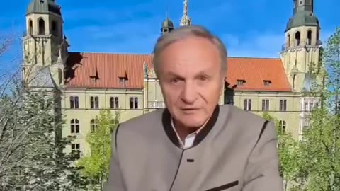 Dr. Josef Thoma. Zeigt das Video allen und jedem; vor allem den Kriegstreibern.