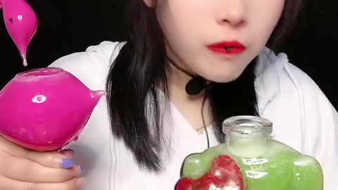 Asmr water drinking and eating