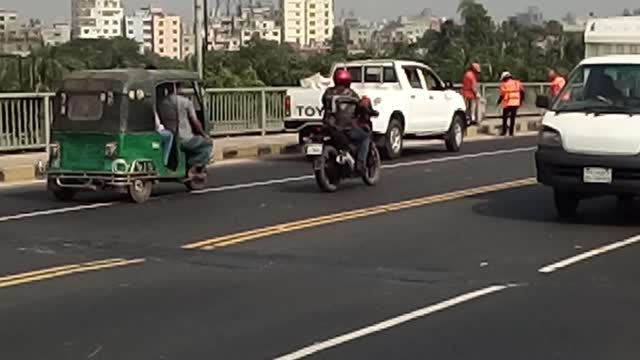 ঢাকা-মাওয়া হাইওয়ে (এশিয়ান হাইওয়েতে সংযুক্ত) কিছু সময়ের মুহূর্তগুলি-Babul Vloghut