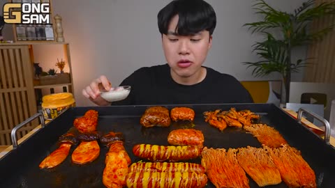 ASMR MUKBANG------ON FIRE!!!