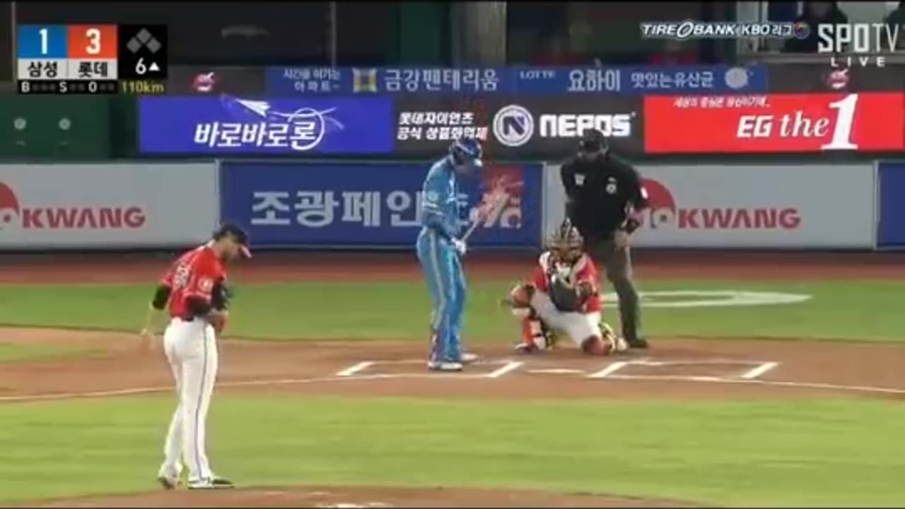 [KBO] Funniest Moments at Korean Baseball!!