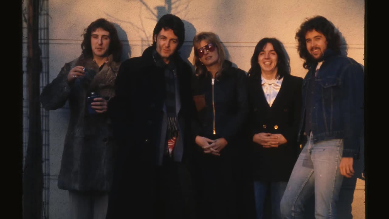Paul McCartney & Wings - Let 'Em In (David R. Fuller Mix)