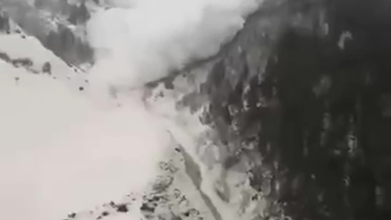 Massive Avalanches In Russia’s Dagestan Republic