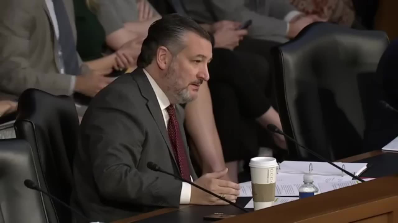 240627 Ted Cruz Explodes- Unqualified Biden Nominee- Cannot Answer Basic Legal Questions.mp4