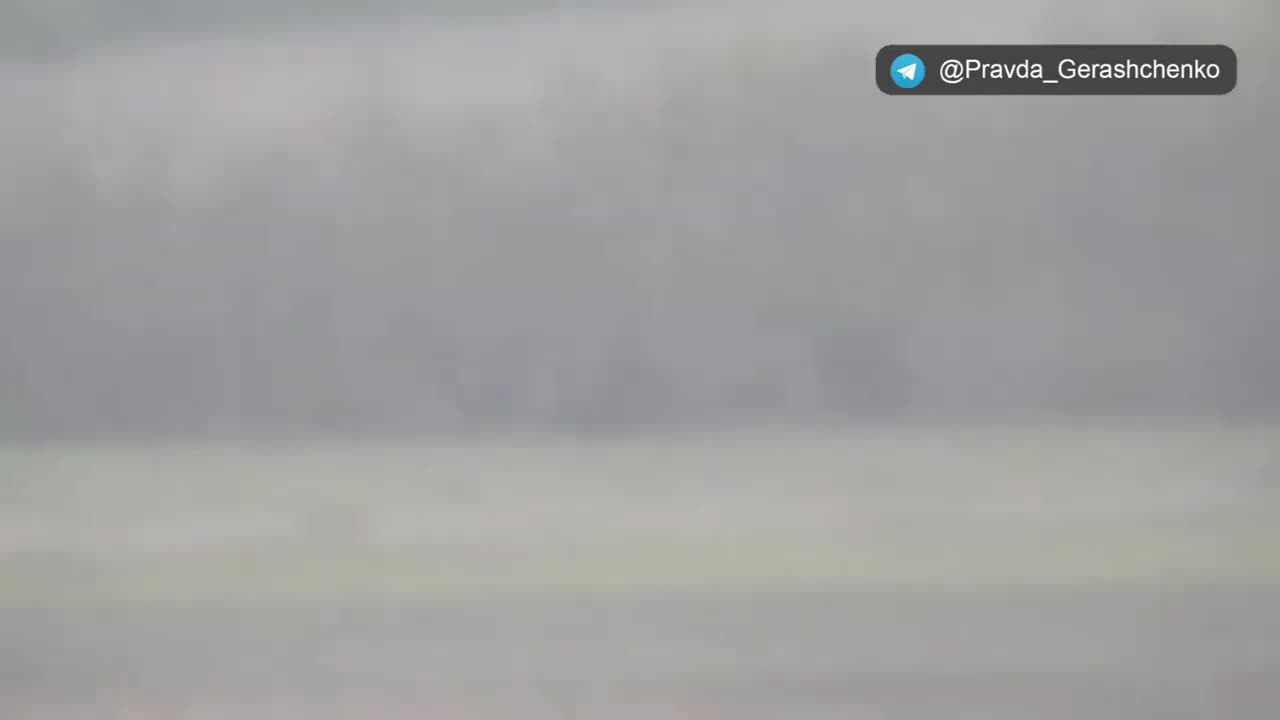 SBU firing Javelin missiles at a Russian BMD-4