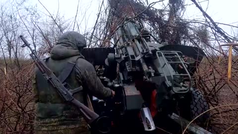 Republican artillery smashes V.S.U. with Krasnopol guided missiles